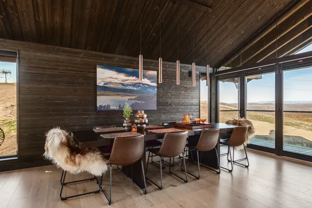 Dining table for the whole party